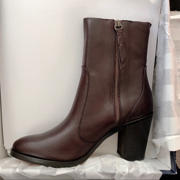 SPLENDID Roselyn Stacked Heel Sock Boot. - Picture 6 of 7